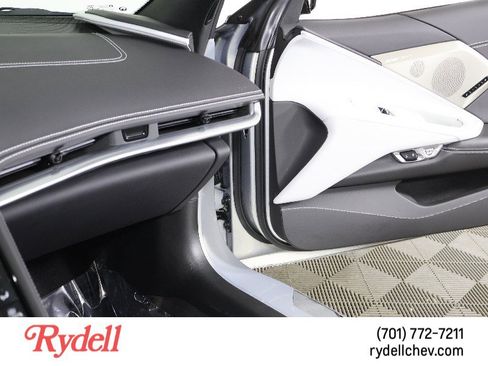 Used 2023 Chevrolet Corvette Stingray Preferred Conv w/ 2LT image 19