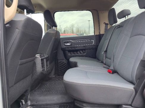 Used 2019 RAM 2500 Big Horn AWD/4WD image 13