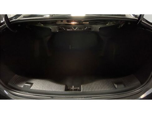 Used 2019 Chevrolet Cruze Premier image 15