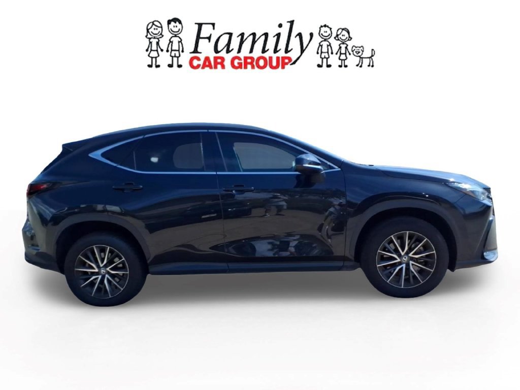 Used 2025 Lexus NX 250 FWD w/ Accessory Package (2T) image 4