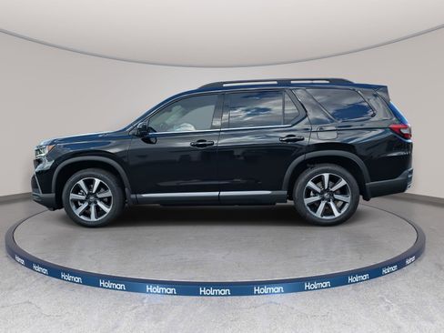New 2025 Honda Pilot Elite image 8