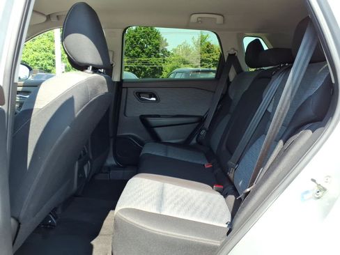 Certified 2023 Nissan Rogue SV AWD/4WD image 12