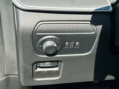New 2026 Jeep Grand Wagoneer 4WD image 11