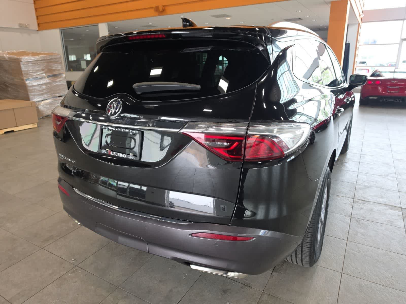 Used 2023 Buick Enclave Essence AWD/4WD image 8