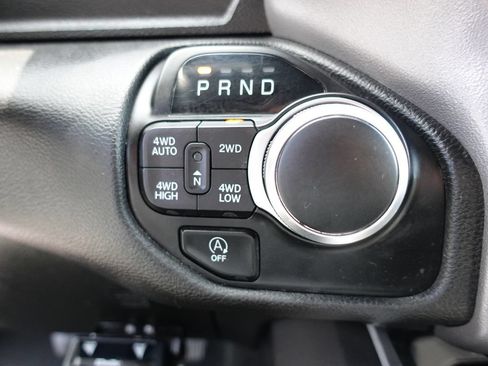 Used 2023 RAM 1500 Big Horn AWD/4WD image 51