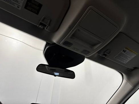 Used 2024 Ford Escape Active AWD/4WD image 28
