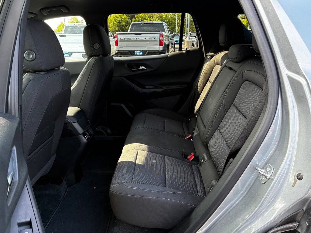 Used 2025 Chevrolet Equinox LT w/ Safety and Technology Package AWD/4WD image 25
