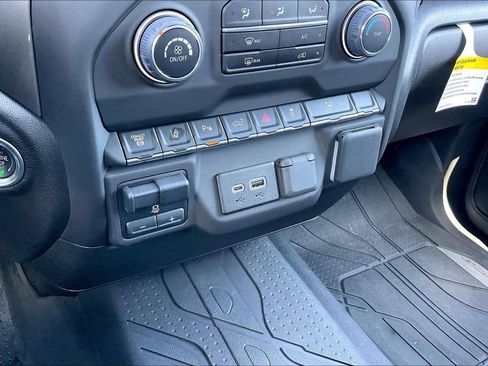Used 2025 Chevrolet Silverado 2500 Custom w/ Custom Value Package AWD/4WD image 25