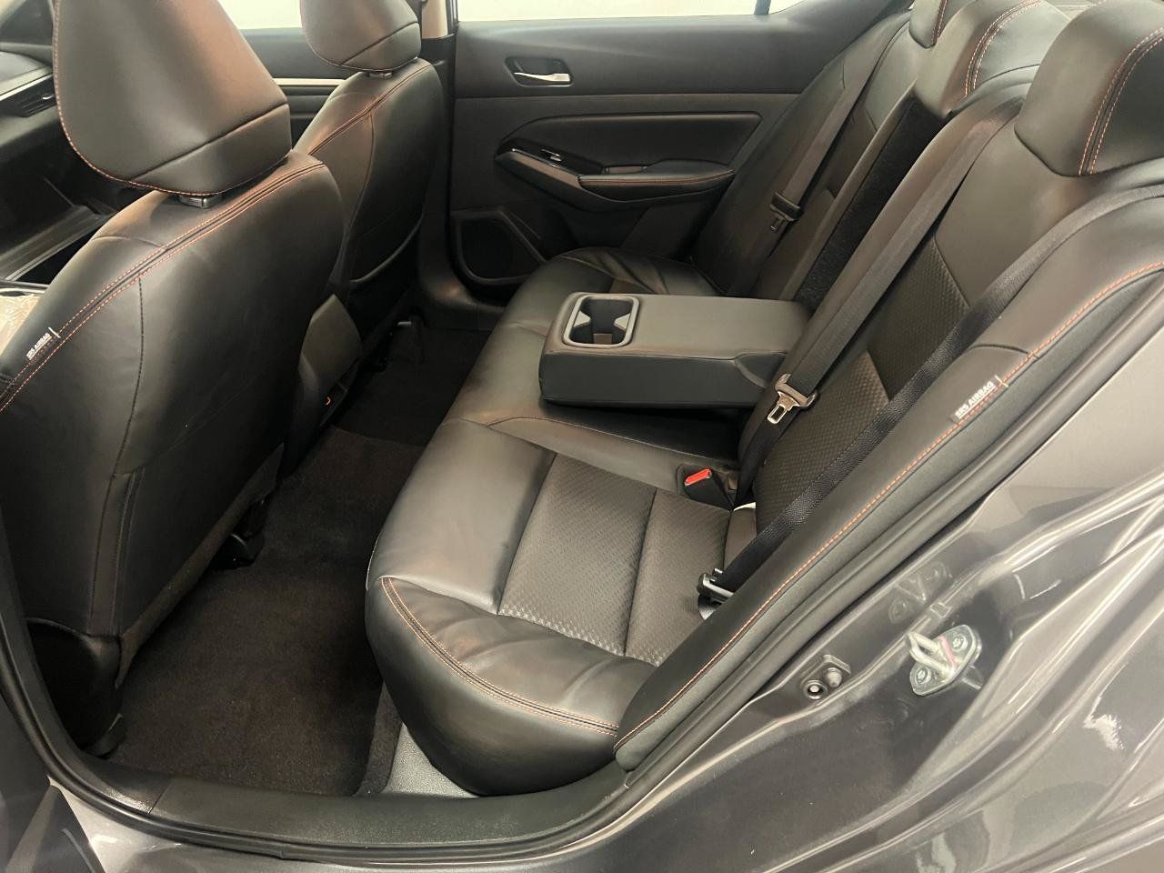 Used 2025 Nissan Altima 2.5 SR FWD image 29