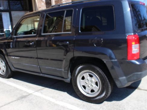 Used 2015 Jeep Patriot Sport w/ Power Value Group image 6