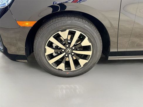 New 2026 Honda Odyssey EX-L image 30