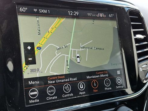 Used 2020 Jeep Grand Cherokee Limited AWD/4WD image 24