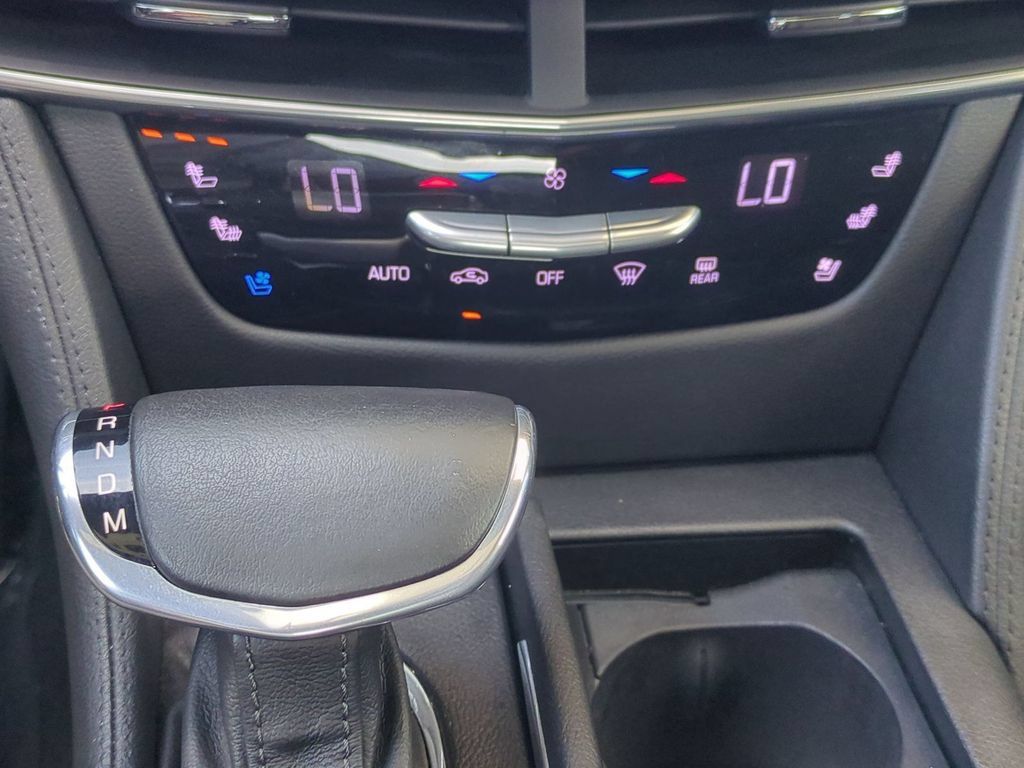 Used 2016 Cadillac CT6 Premium Luxury w/ Comfort Package AWD/4WD image 19