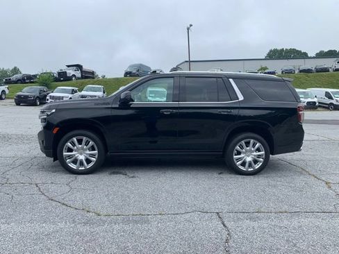 Used 2024 Chevrolet Tahoe High Country w/ Advanced Technology Package AWD/4WD image 5