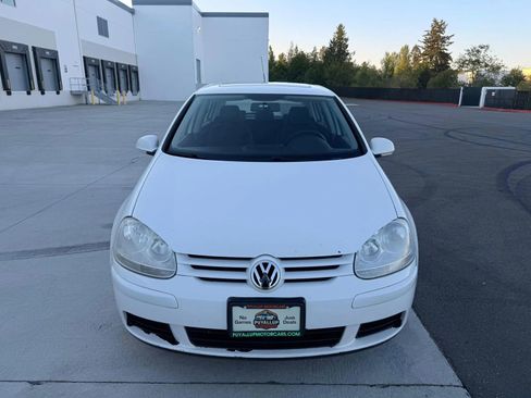 Used 2008 Volkswagen Rabbit 4-Door FWD image 8