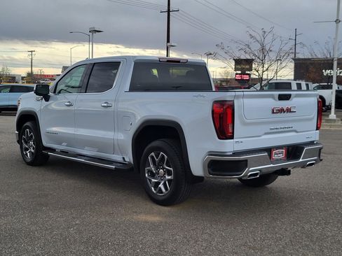 New 2026 GMC Sierra 1500 SLT w/ SLT Premium Package image 12