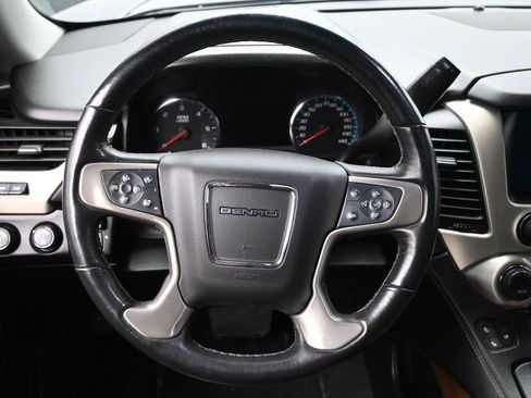 Used 2019 GMC Yukon Denali w/ Denali Ultimate Package image 21