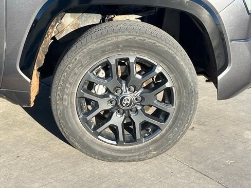 Used 2025 Toyota Tundra Platinum image 10