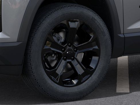 New 2027 Chevrolet Equinox LT w/ Convenience Package II FWD image 9