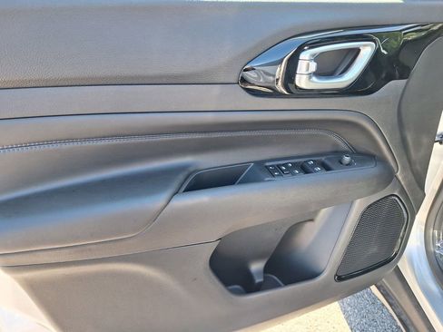 New 2026 Jeep Compass Latitude w/ Quick Order Package 29K image 17