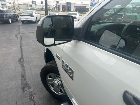 Used 2018 RAM 2500 Tradesman w/ Chrome Appearance Group image 12