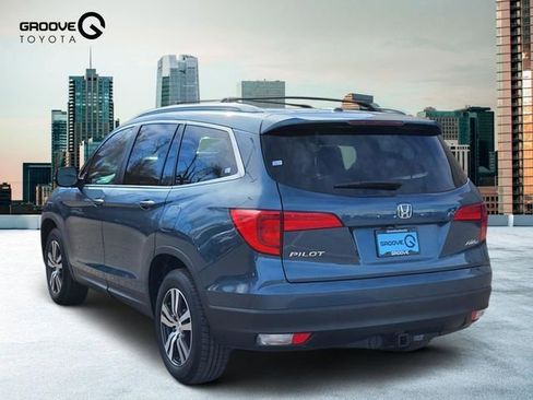 Used 2018 Honda Pilot EX image 3