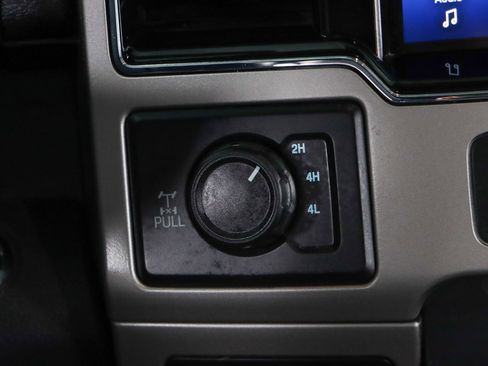 Used 2022 Ford F250 Lariat w/ Lariat Ultimate Package image 22