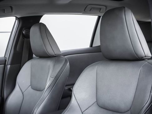 Used 2024 Lexus RZ 300e Premium w/ Technology Package image 9