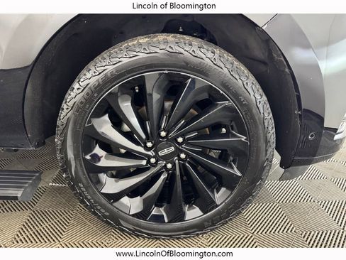 Used 2020 Lincoln Navigator Reserve AWD/4WD image 44