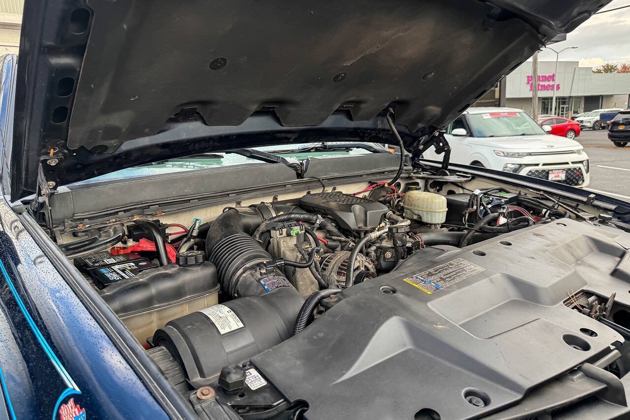 Used 2008 GMC Sierra 3500 W/T AWD/4WD image 33