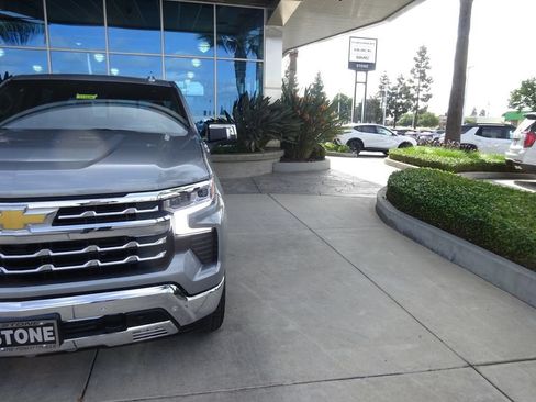 New 2026 Chevrolet Silverado 1500 LTZ w/ Technology Package AWD/4WD image 31