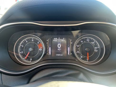 Used 2020 Jeep Cherokee Latitude image 25