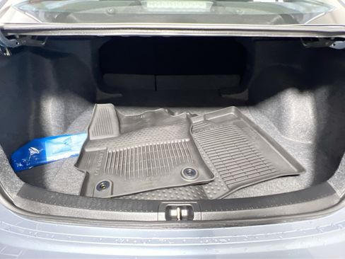 Used 2026 Toyota Corolla LE FWD image 33