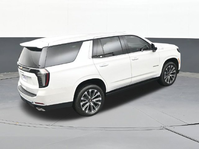 Used 2025 Chevrolet Tahoe High Country AWD/4WD image 65