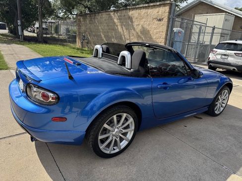 Used 2006 MAZDA MX-5 Miata Sport w/ Appearance Pkg RWD image 9