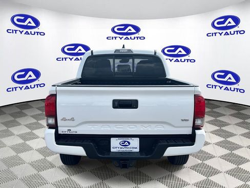 Used 2023 Toyota Tacoma SR image 5