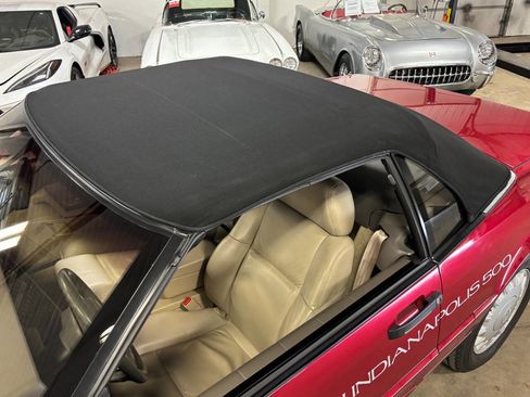 Used 1993 Cadillac Allante FWD image 33