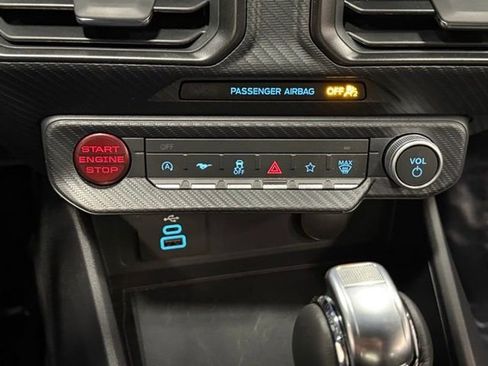 Used 2025 Ford Mustang Coupe image 29