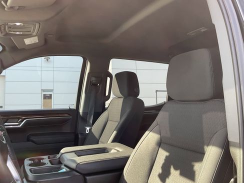 Used 2024 GMC Sierra 1500 Elevation image 5