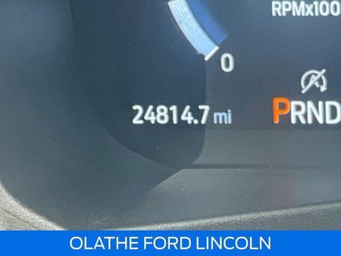 Used 2025 Ford Explorer Platinum w/ LUX Leather Package image 18