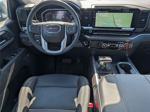 Used 2025 GMC Sierra 1500 SLT w/ SLT Premium Plus Package AWD/4WD image 29