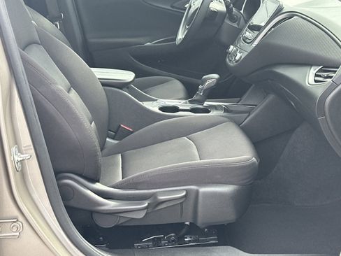 Used 2024 Chevrolet Malibu LT image 13