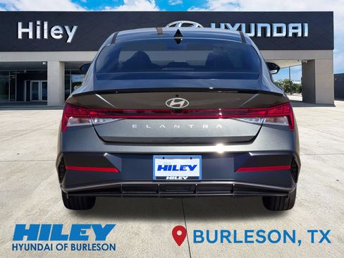 New 2026 Hyundai Elantra SEL Sport Premium FWD image 5