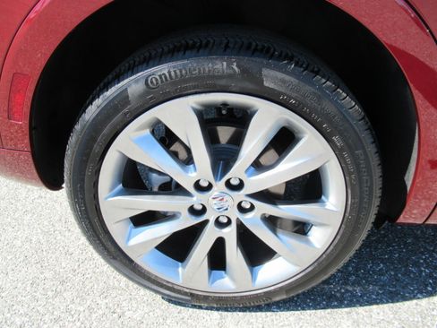 Used 2023 Buick Envision Avenir FWD image 36