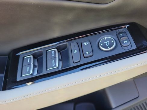 Used 2025 Honda Accord Touring image 21