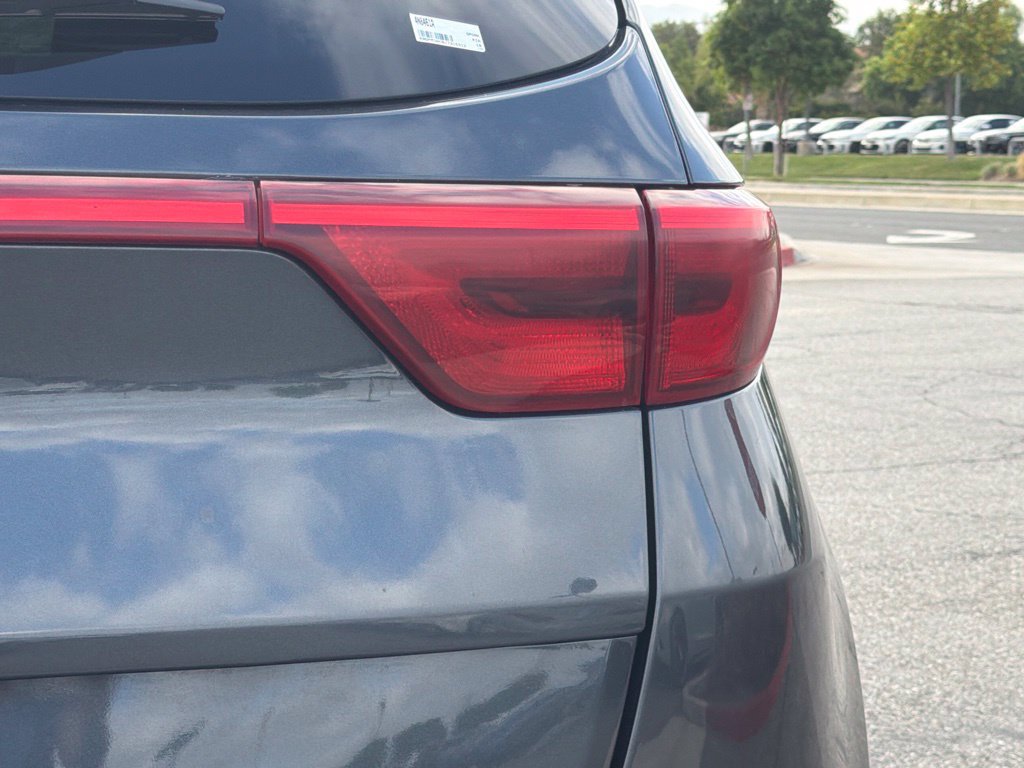 Used 2018 Kia Sportage LX FWD image 15