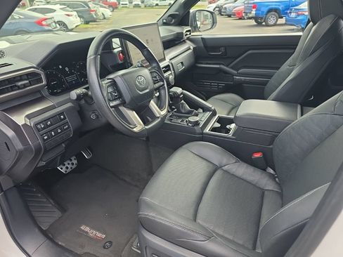 Used 2025 Toyota 4Runner TRD Sport Premium AWD/4WD image 10