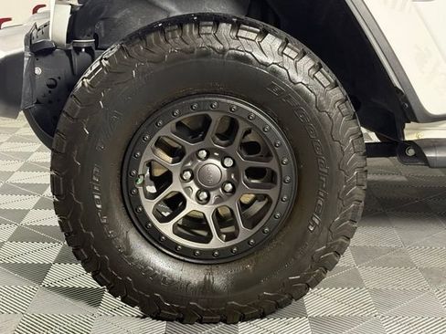 Used 2021 Jeep Wrangler Unlimited Rubicon w/ Xtreme Recon 35" Tire Package AWD/4WD image 13