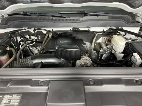 Used 2019 Chevrolet Silverado 2500 W/T w/ WT Convenience Package image 11