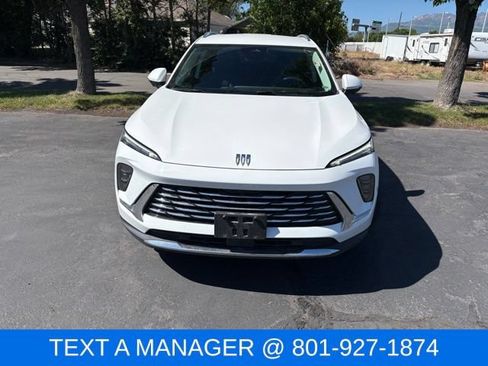 Used 2024 Buick Envision Preferred AWD/4WD image 2